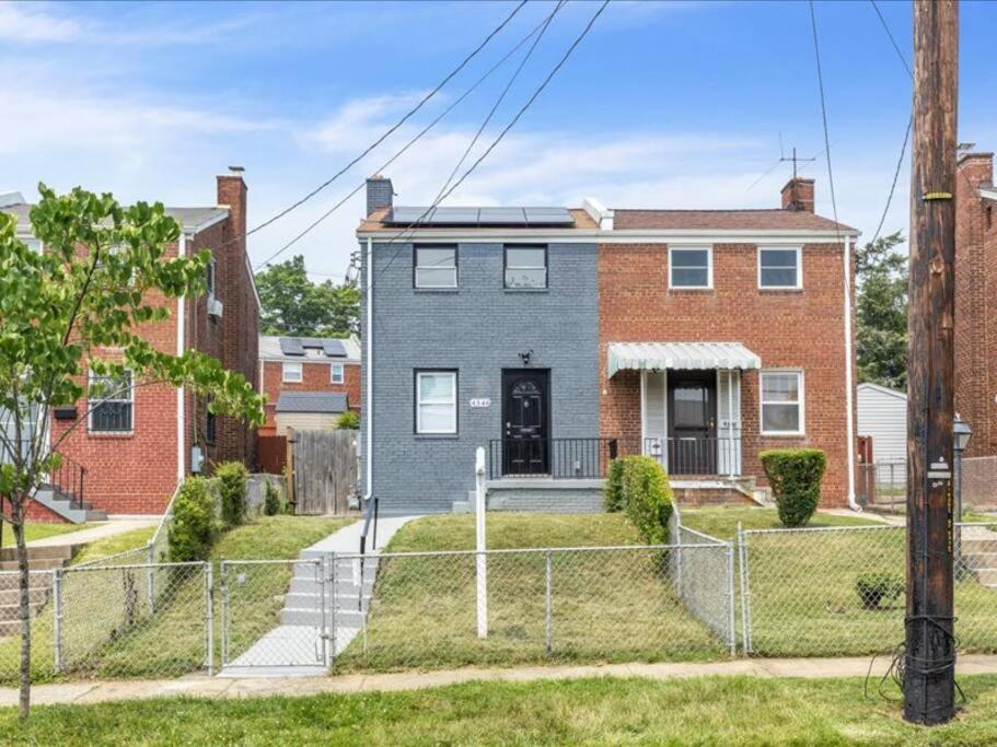 Quaint 3/2.5 Home In Fort Dupont Distrito de Colúmbia Exterior foto