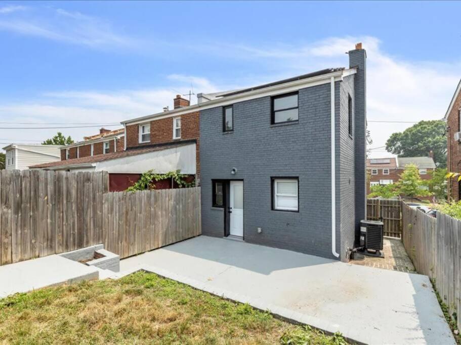 Quaint 3/2.5 Home In Fort Dupont Distrito de Colúmbia Exterior foto